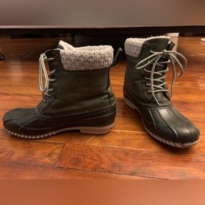 Additional photos! of Olive Green Duck Boots